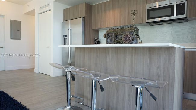 UNIT-706 - 201 Sw 17 Th Rd, Condo with 1 bedrooms, 1 bathrooms and null parking in Miami FL | Image 6