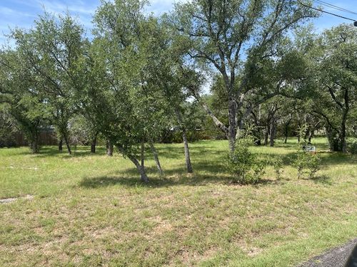 105 Brianna Cir, Johnson City, TX, 78636-4805 | Card Image