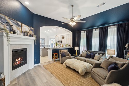 3921 Ford Dr, Heartland, TX, 75126-3701 | Card Image