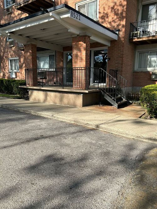apt-706-8521 Lotus Ave, Skokie, IL, 60077-2024 | Card Image