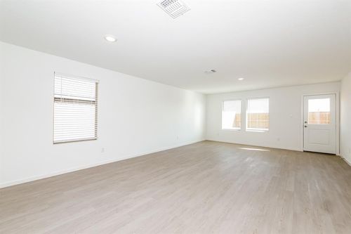 12508 Huntington Ridge Way, Yukon, OK, 73099 | Card Image