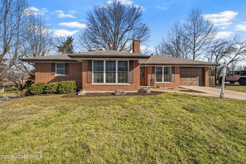 2936 Rock Ridge Rd, Jefferson City, MO, 65109-9328 | Card Image