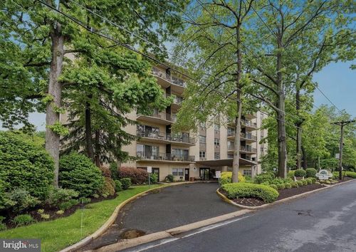 303 Chestnut Pl, CHERRY HILL, NJ, 08002 | Card Image