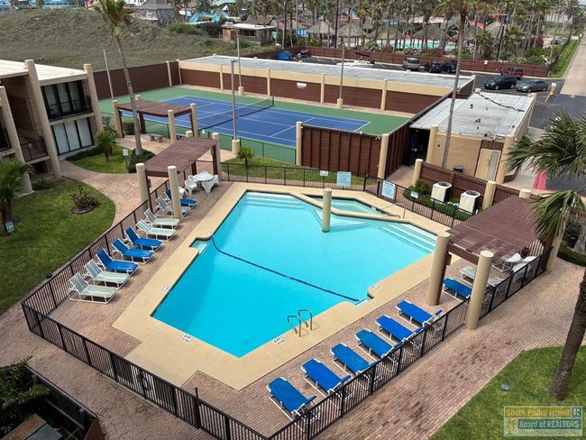 407 - 110 Padre Blvd, Condo with 2 bedrooms, 2 bathrooms and null parking in South Padre Island TX | Image 38