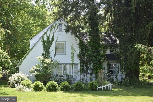 141 Plymouth Rd, PLYMOUTH MEETING, PA, 19462-1407 | Card Image