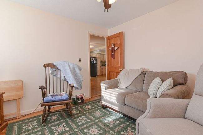 21 Edlin St, House other with 3 bedrooms, 1 bathrooms and 1 parking in Worcester MA | Image 28
