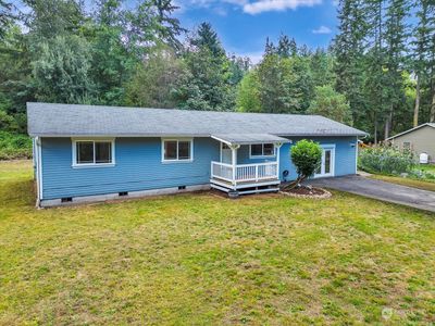 592 Kodiak Avenue, House other with 3 bedrooms, 2 bathrooms and null parking in Camano Island WA | Image 1