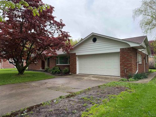 475 N Lane St, Blissfield, MI, 49228-1158 | Card Image
