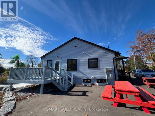 13025 Mccowan Road, Whitchurch Stouffville, ON, L4A3Y5 | Card Image