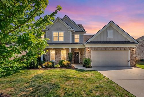 5003 Stately Dr, Thompsons Station, TN, 37179-1406 | Card Image