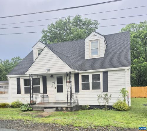 107 Charles St, Gordonsville, VA, 22942-9158 | Card Image