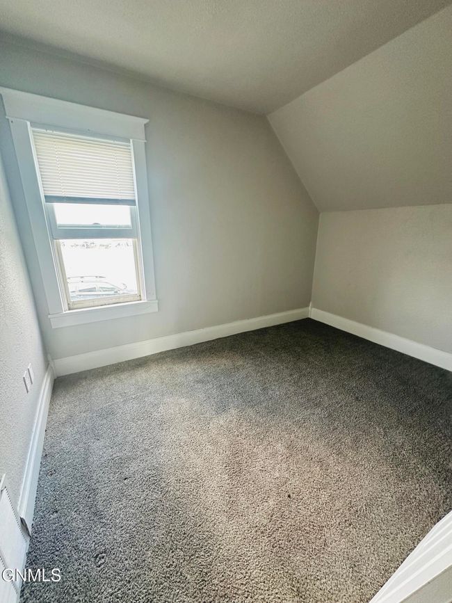 202 8 Th Ave Se, House other with 3 bedrooms, 1 bathrooms and null parking in Jamestown ND | Image 12