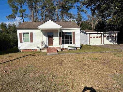 404 E Andrews St, Hemingway, SC, 29554-6555 | Card Image