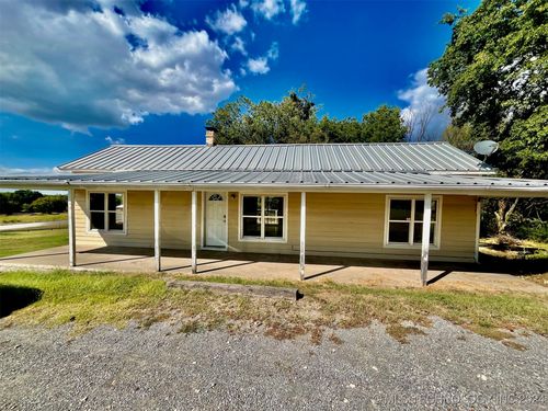 5775 E 570 Rd, Locust Grove, OK, 74352-7809 | Card Image