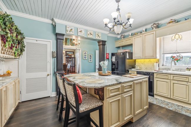 427 N Spring St, House other with 4 bedrooms, 3 bathrooms and 7 parking in Mc Minnville TN | Image 13