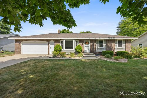 4343 Glen Hollow Dr, Hudsonville, MI, 49426-9107 | Card Image