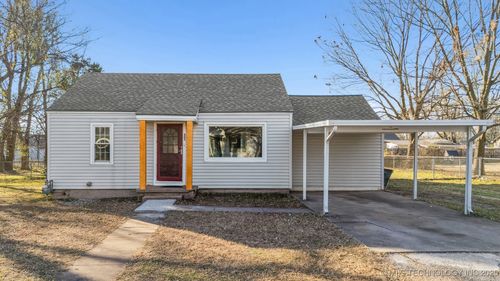 202 W 40th Pl, Sand Springs, OK, 74063-2703 | Card Image