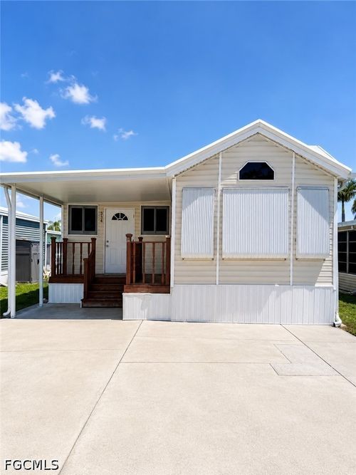 334 Blue Spring Ter, NORTH FORT MYERS, FL, 33903-7317 | Card Image