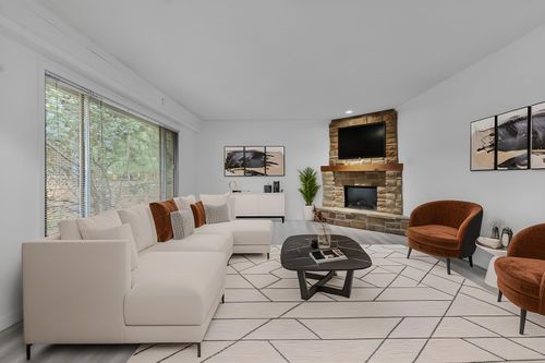 31825 Oak Ave, Abbotsford, BC, V2T1H8 | Card Image