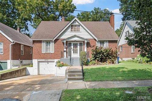 1251 Hafner Pl, University City, MO, 63130-1535 | Card Image