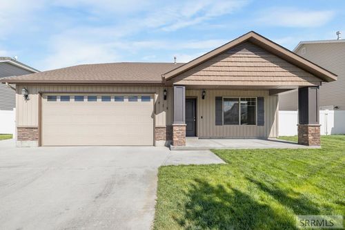 918 S 2275 W, Rexburg, ID, 83440-5345 | Card Image