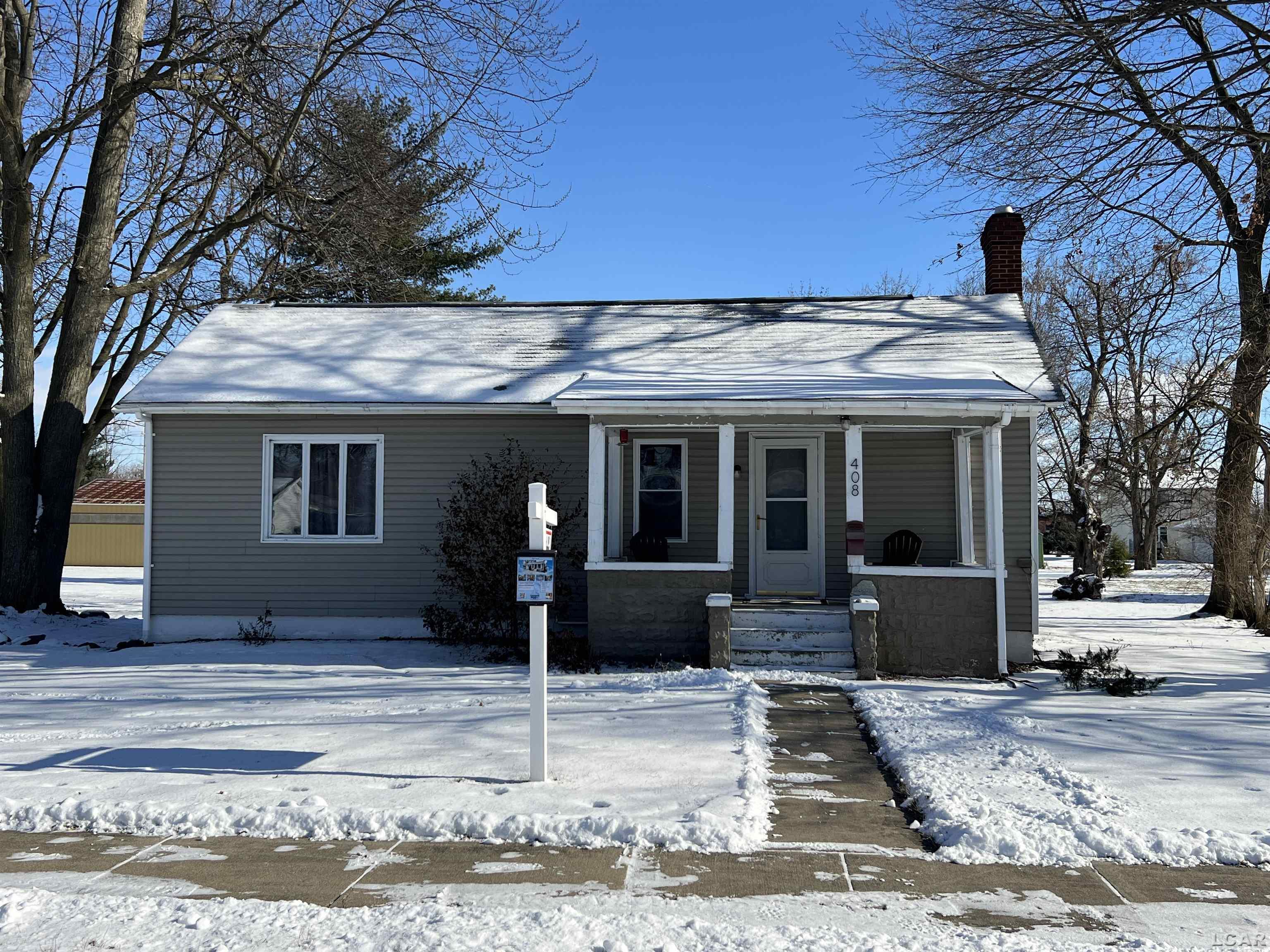 Pearl St, Tecumseh, MI 49286