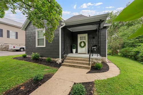 735 E 11th Ave, Bowling Green, KY, 42101-2507 | Card Image