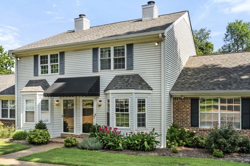 222 Brattlesboro Pl, Nashville, TN, 37204-4249 | Card Image