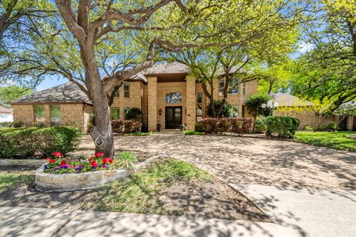2020 Crown Knoll Ln, Plano, TX, 75093-4101 | Card Image