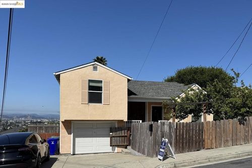 6084 Monterey Ave, Richmond, CA, 94805-1225 | Card Image