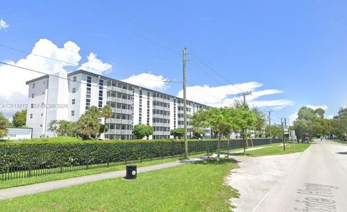 a217-16851 Ne 23rd Ave, North Miami Beach, FL, 33160-3778 | Card Image