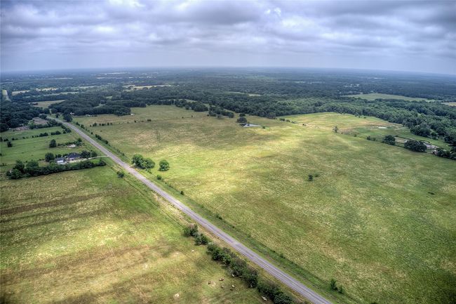 17133 Farm Road 1567 W, Home with 2 bedrooms, 1 bathrooms and null parking in Lone Oak TX | Image 39