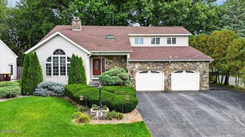 8 Winifred Dr, Albany, NY, 12205-1848 | Card Image