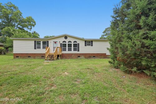 107 W Robertson St, Beulaville, NC, 28518-6961 | Card Image