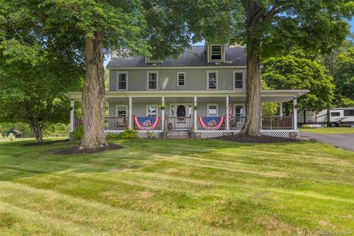 421 Orchard Dr, Wallkill, NY, 12589-4105 | Card Image