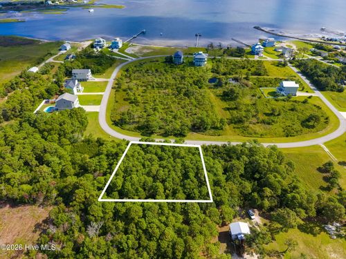 138 Westbay Cir, Harkers Island, NC, 28531-9700 | Card Image