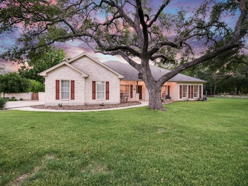 223 E Ridgewood Rd, Georgetown, TX, 78633-9569 | Card Image