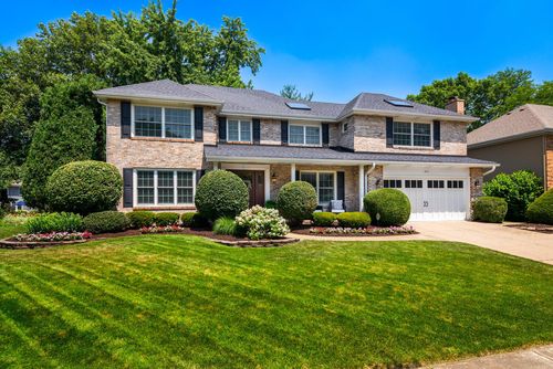 831 Morven Ct, Naperville, IL, 60563-3267 | Card Image