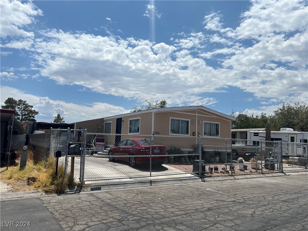 Kolanut Ln, Las Vegas, NV 89115