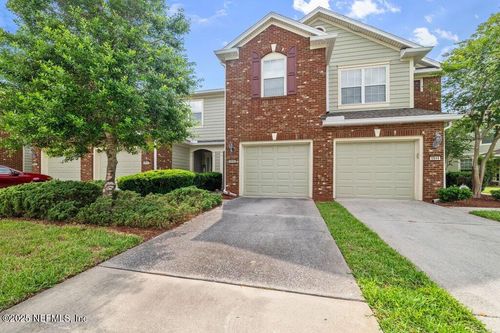 6946 Roundleaf Dr, Jacksonville, FL, 32258-5505 | Card Image
