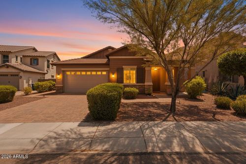 6171 S Fresno St, Chandler, AZ, 85249-5590 | Card Image