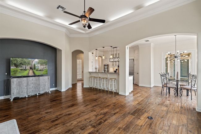 2413 Never Bend Cv, House other with 4 bedrooms, 4 bathrooms and 3 parking in Austin TX | Image 5