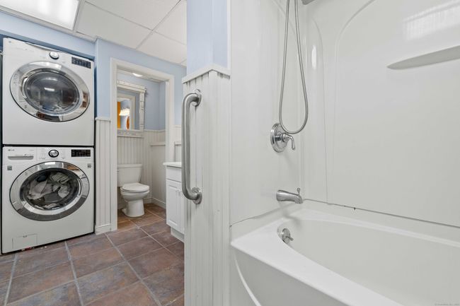 11 Osprey Ln, House other with 3 bedrooms, 2 bathrooms and 2 parking in Niantic CT | Image 21