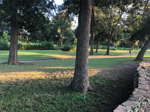 1300 Pioneer Trl, Bonham, TX, 75418-2288 | Card Image