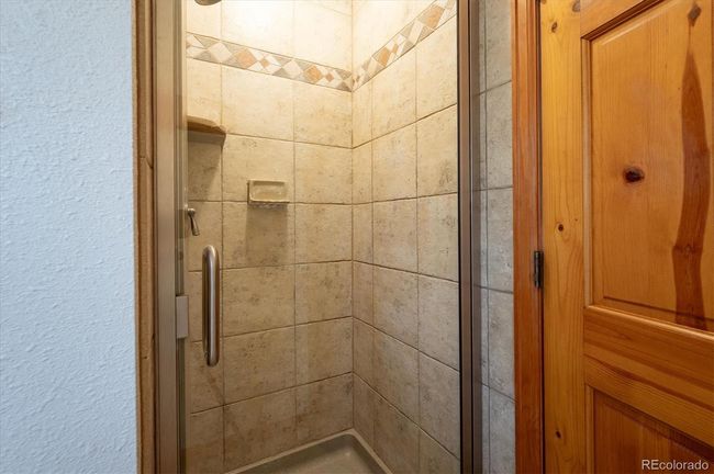 20025 Flint Ln, House other with 4 bedrooms, 3 bathrooms and 7 parking in Morrison CO | Image 17