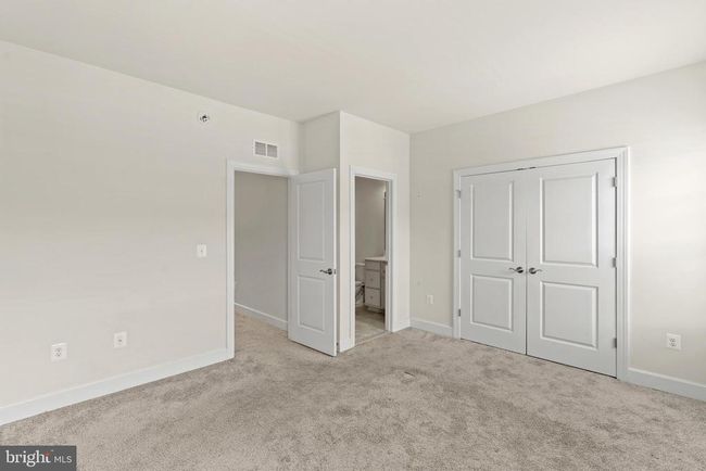 10720 Shadewell Spring Way, Townhouse with 3 bedrooms, 4 bathrooms and null parking in MANASSAS VA | Image 10