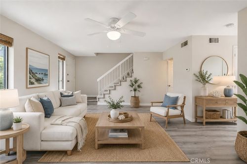 2040 Stonewood Ct, San Pedro, CA, 90732 | Card Image