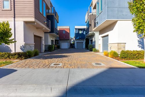 191 Log Pond Ln, Sacramento, CA, 95818-1131 | Card Image