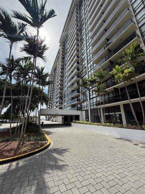 apt-204-600 Ne 36th St, Miami, FL, 33137-3950 | Card Image