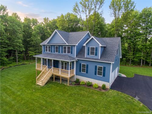 5 Harrier Ridge Drive, Shawangunk, NY, 12589 | Card Image